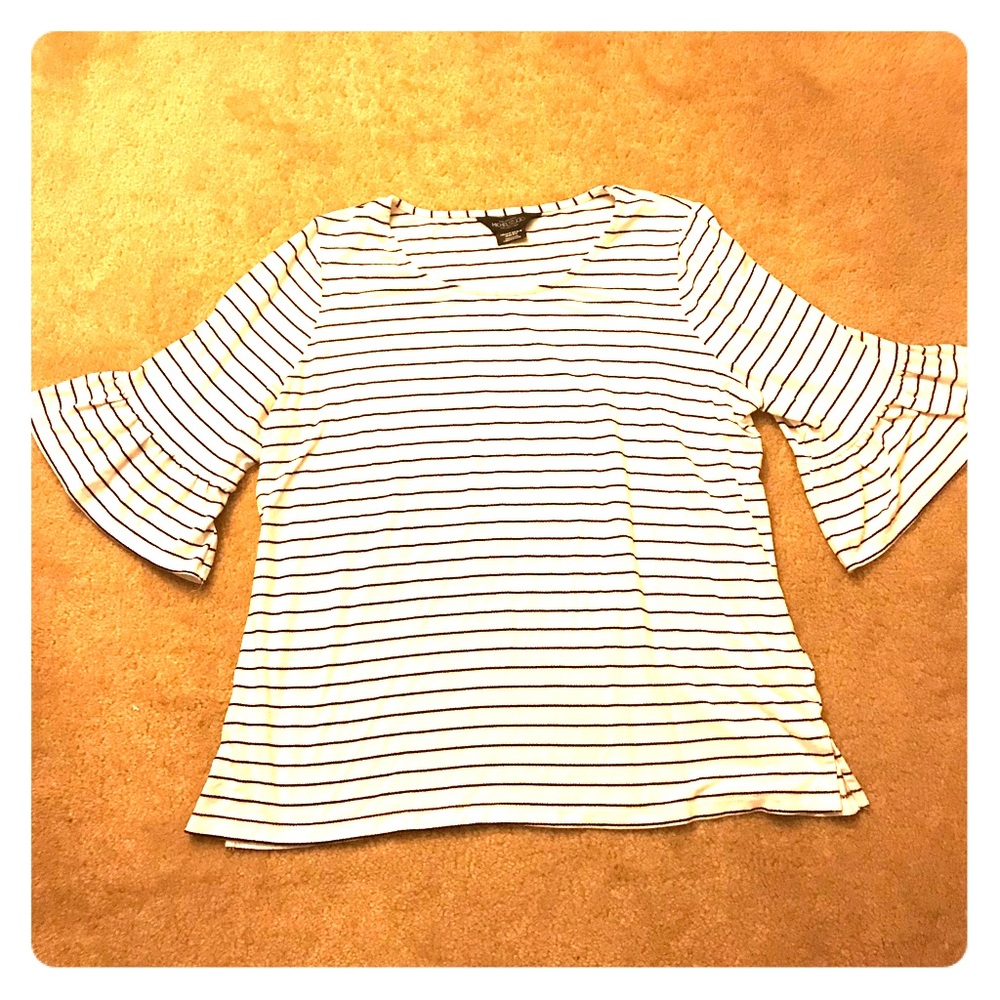 🔴 Michel Studio Bell Sleeve Spring Top